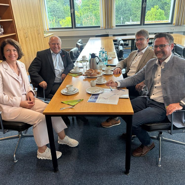 Besuch bei der Kreishandwerkerschaft in Cham